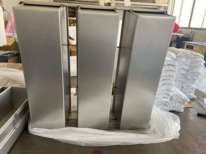 3 Straps 425x432x120mm Custom Non-stick Aluminized Steel Bread Loaf Baking Pan