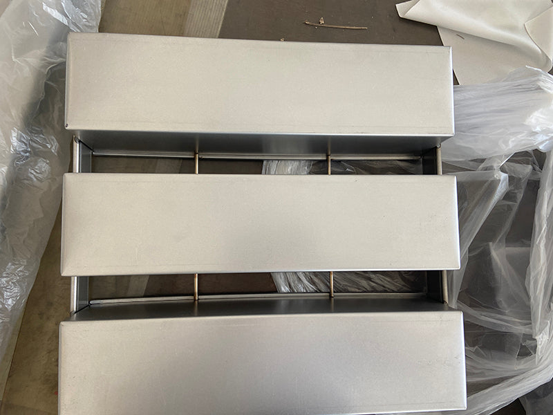 3 Straps 425x432x120mm Custom Non-stick Aluminized Steel Bread Loaf Baking Pan